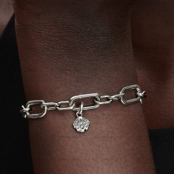 Pandora Sparkling Shell Mini Dangle Charm - Picture 3 of 5